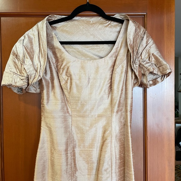 Watters & Watters 100% Silk Dress with Cap, Size 4 ,Champagne Vintage 90… - Picture 2 of 7
